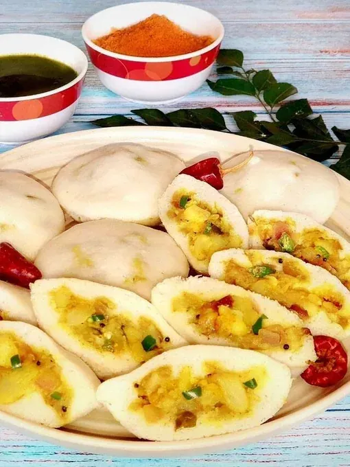 Stuffed idli with a spiced filling, made from Goodli batter